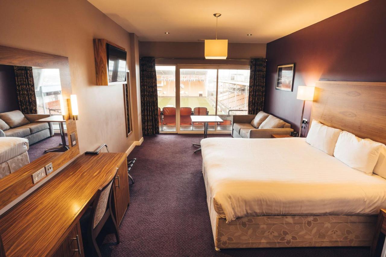 Blackpool Football Club Stadium Hotel, A Member Of Radisson Individuals Екстер'єр фото