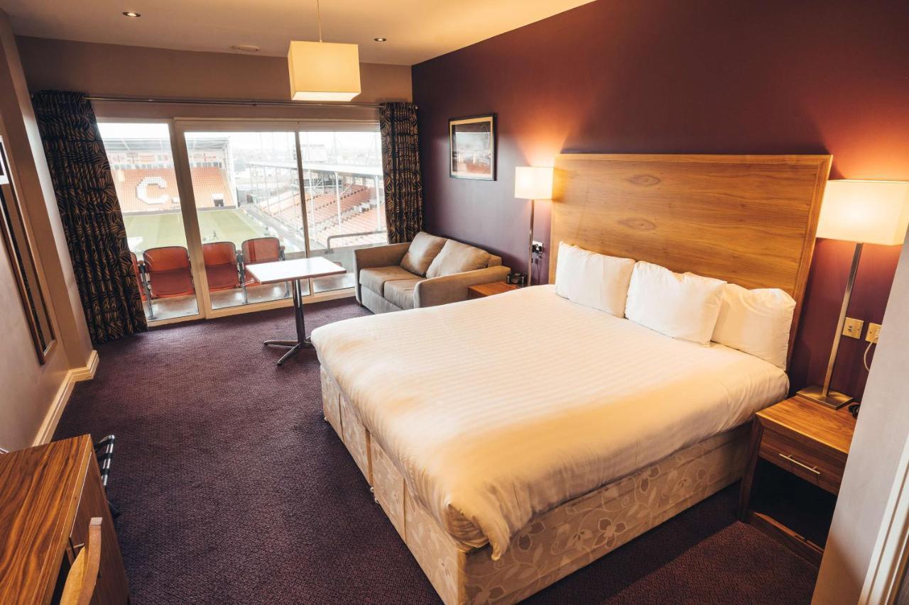 Blackpool Football Club Stadium Hotel, A Member Of Radisson Individuals Екстер'єр фото