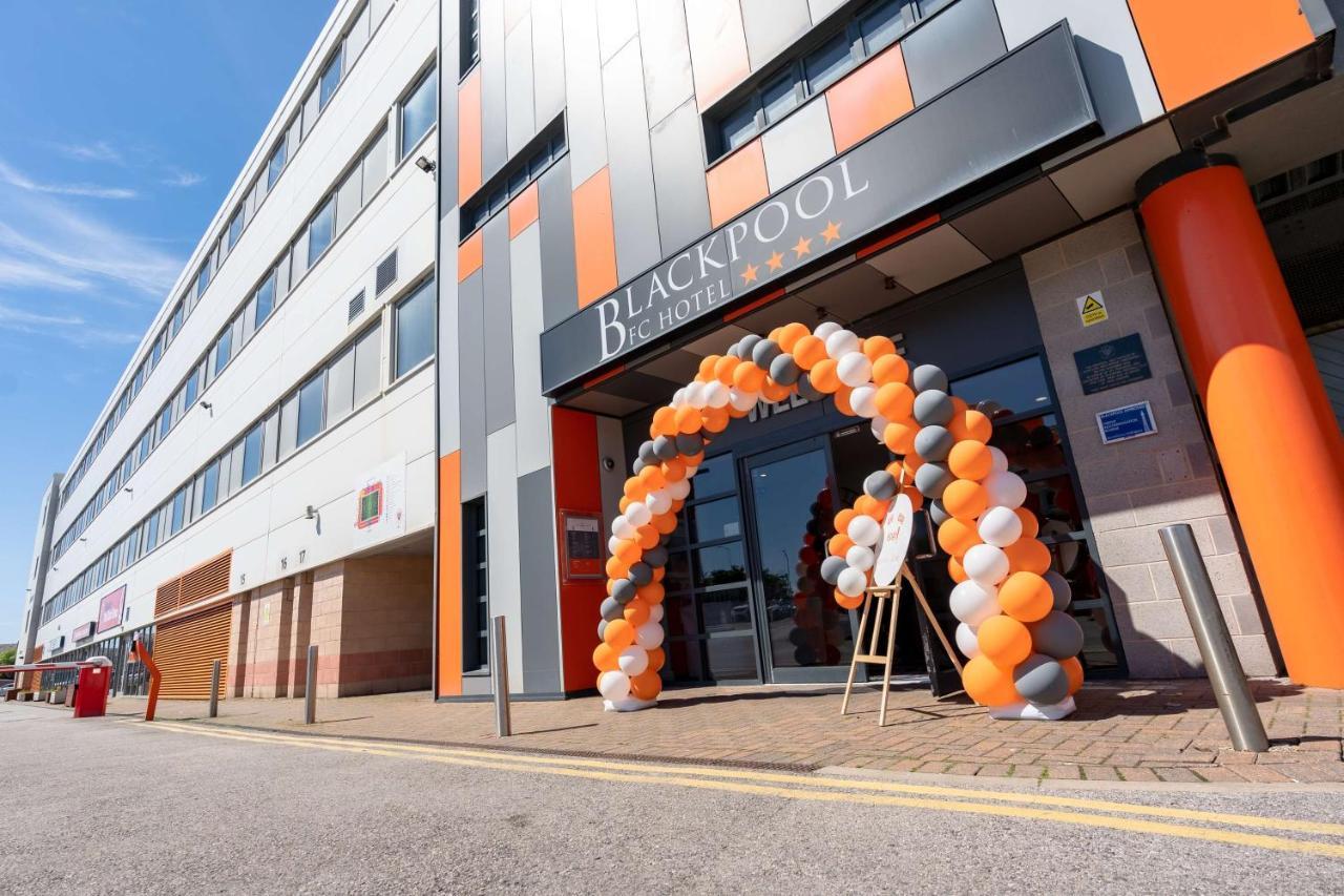 Blackpool Football Club Stadium Hotel, A Member Of Radisson Individuals Екстер'єр фото