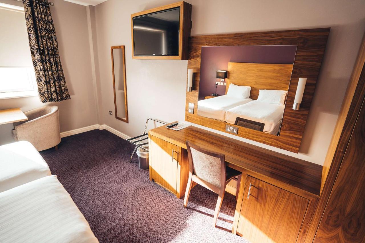 Blackpool Football Club Stadium Hotel, A Member Of Radisson Individuals Екстер'єр фото